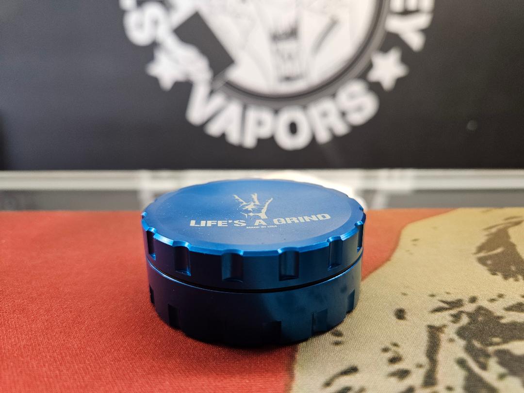 Compton Grinders Medium Grinder - 2.5" / 2pc - Blue image