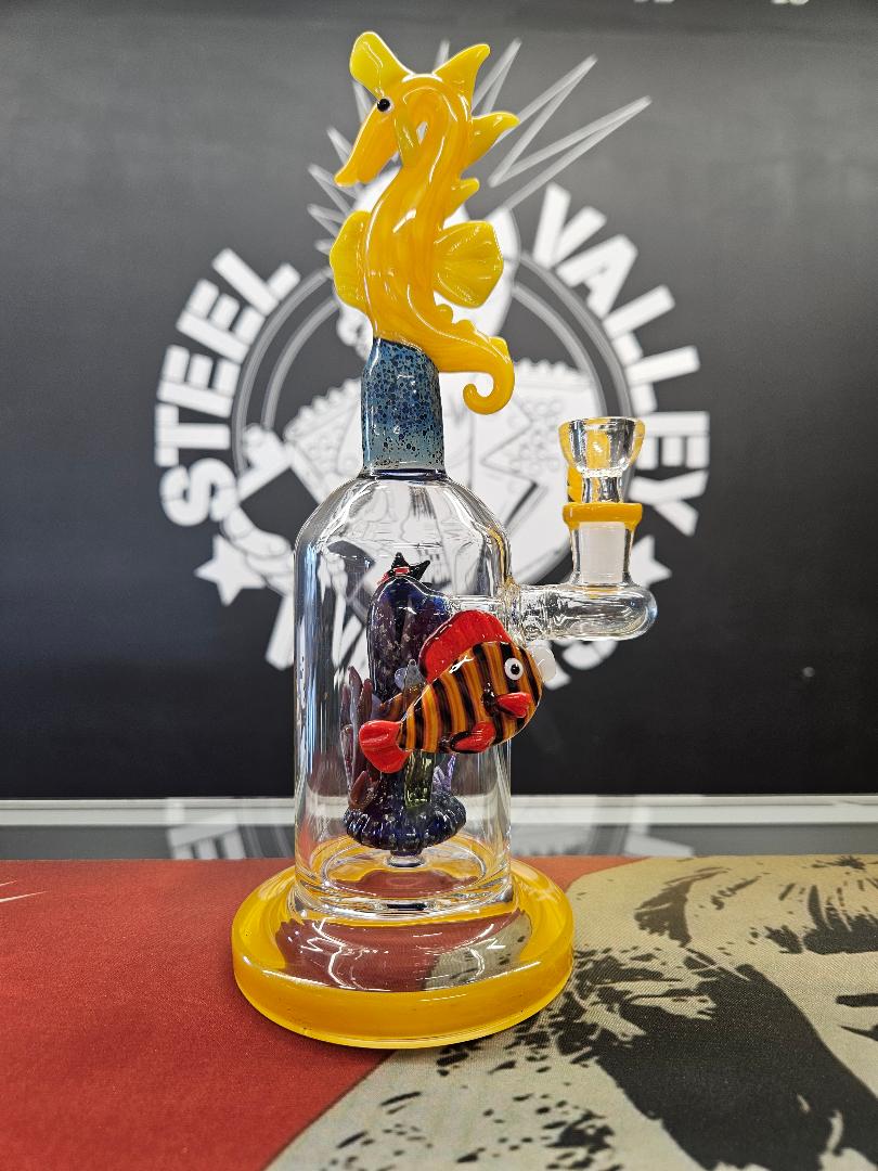 Pulsar seahorse ocean reef water pipe image 0