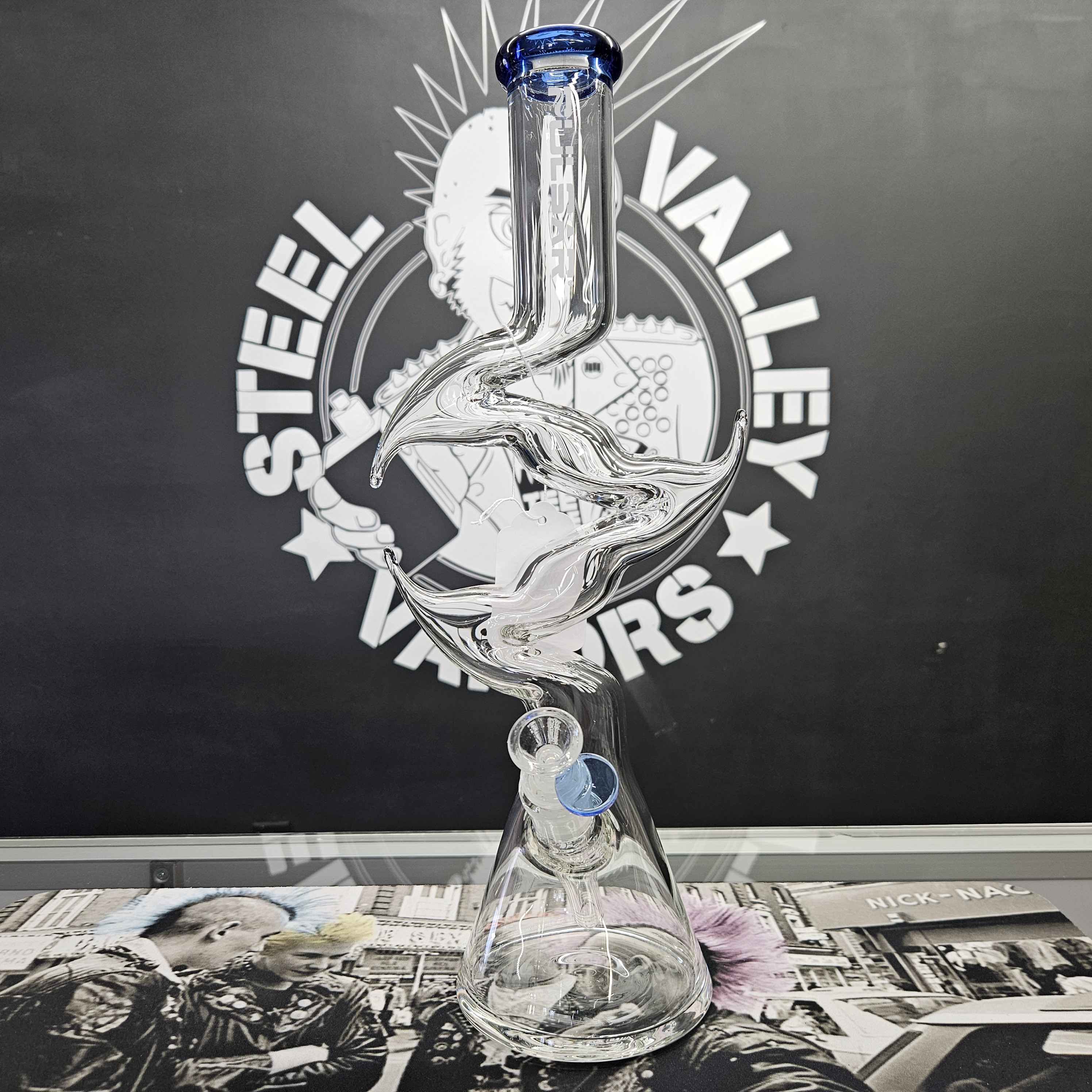 Pulsar Raptor Claw Glass Beaker Water Pipe | 15.5"