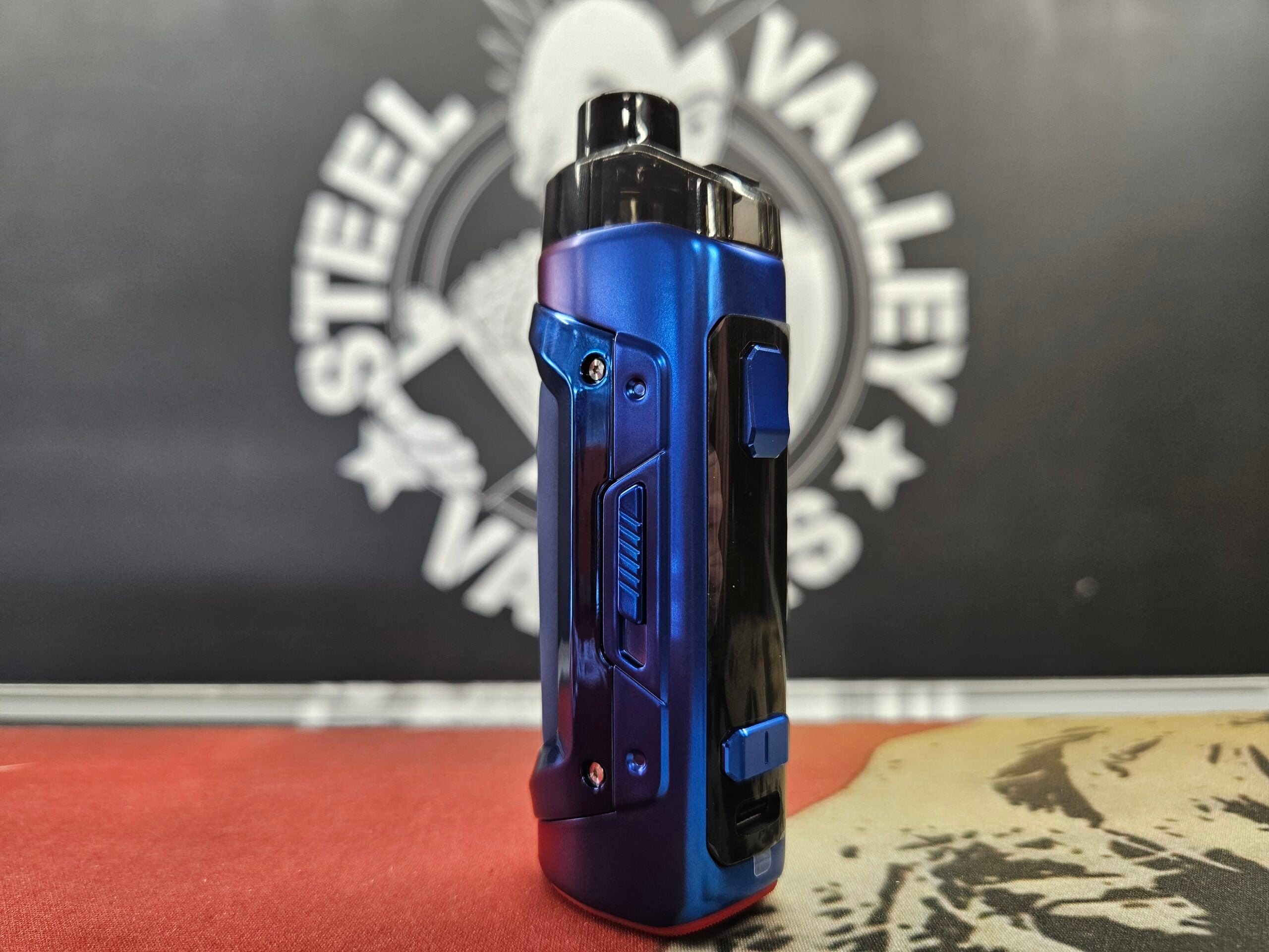 GeekVape B100 - Blue/Red image