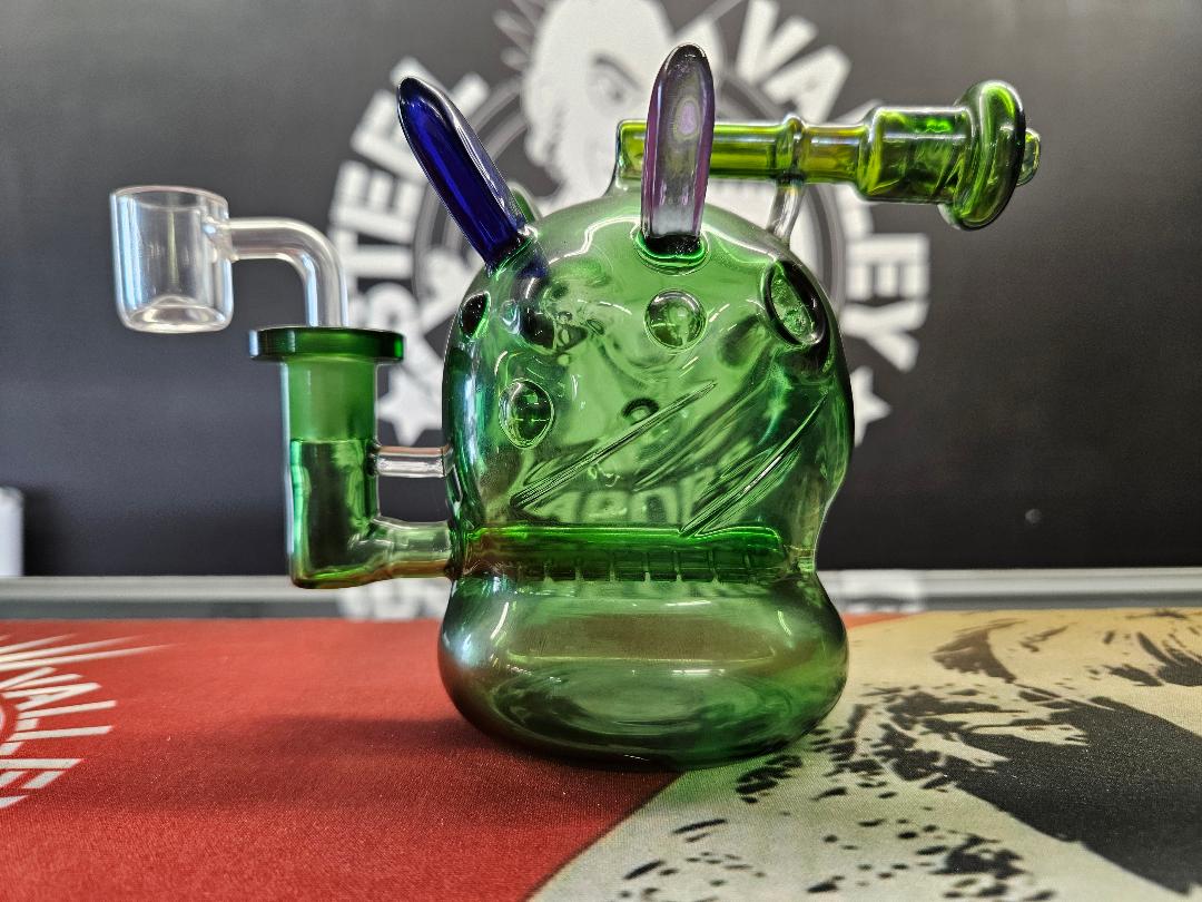 Cyberpunk Future Oil Rig - Green image